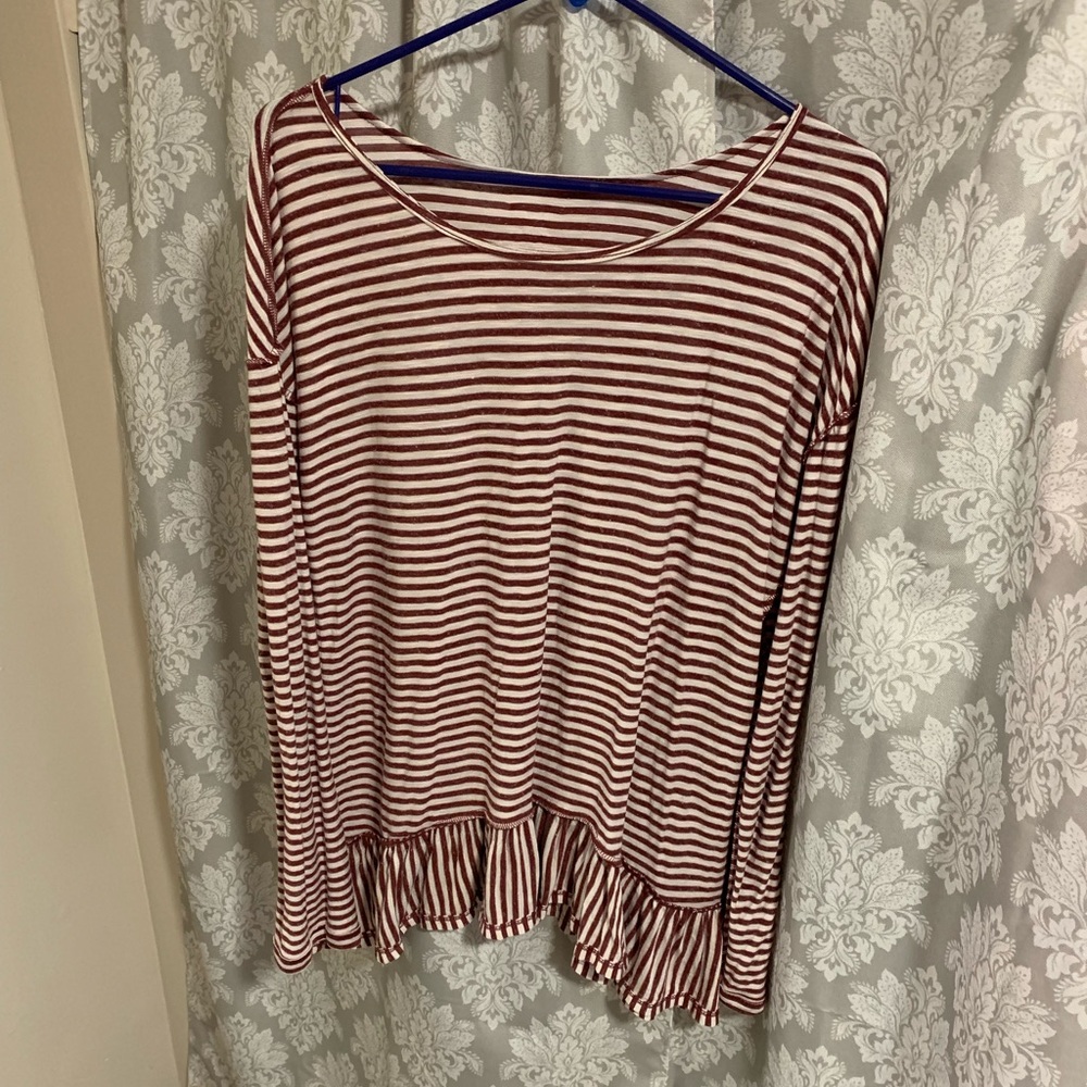 Faded glory ruffle trim blouse